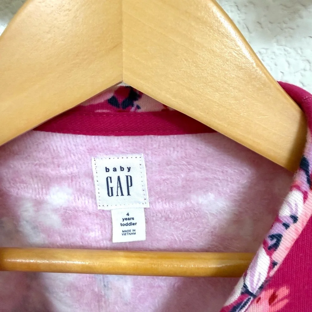 GAP soft pink